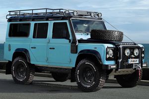 Land-Rover Defender 110 Adventure Edition
